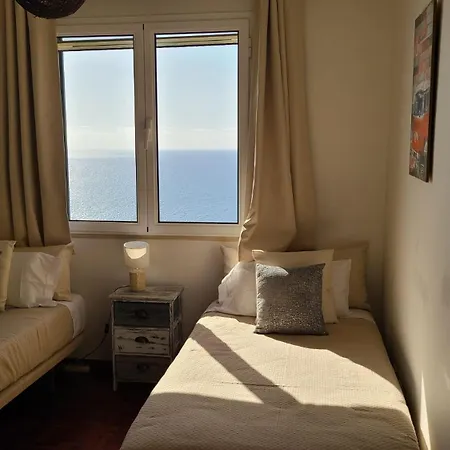 The Atlantic Ocean View 아파트