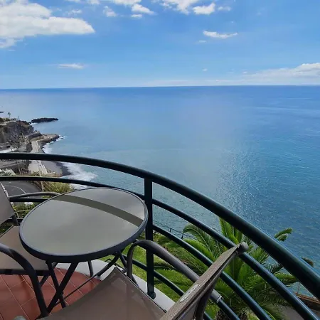 The Atlantic Ocean View Apartamento